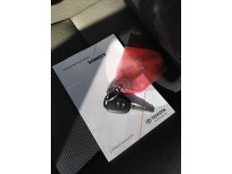 TOYOTA - YARIS - 2022/2023 - Prata - R$ 85.000,00