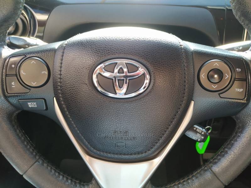 TOYOTA - ETIOS - 2016/2017 - Azul - R$ 55.900,00