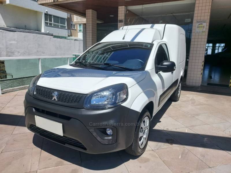 PEUGEOT - PARTNER - 2023/2024 - Branca - R$ 84.500,00