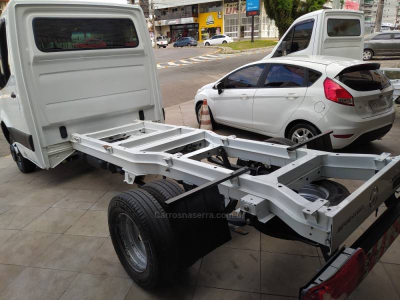 MERCEDES-BENZ - SPRINTER - 2020/2021 - Branca - R$ 184.900,00