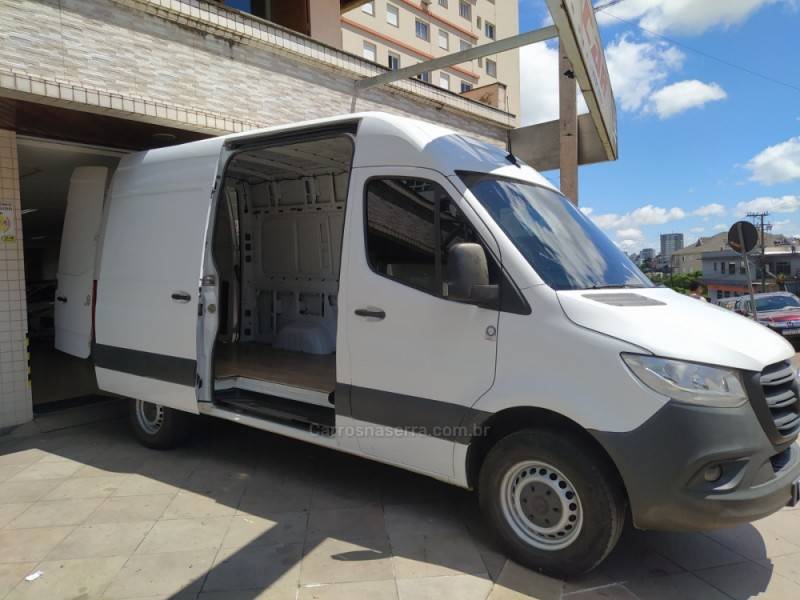 MERCEDES-BENZ - SPRINTER - 2020/2021 - Branca - R$ 170.000,00
