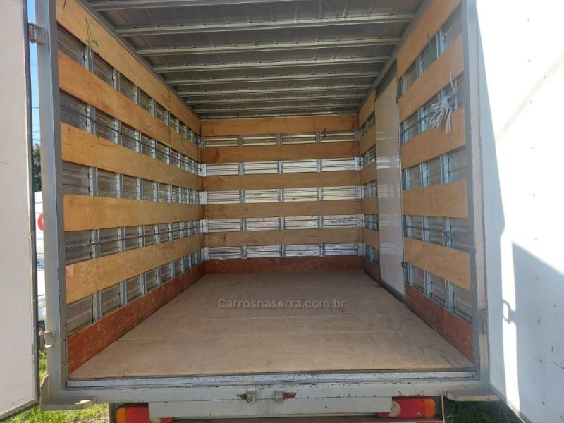 RENAULT - MASTER - 2018/2019 - Branca - R$ 144.900,00