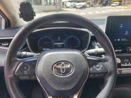 TOYOTA - COROLLA - 2023/2024 - Branca - R$ 147.900,00