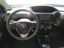 TOYOTA - ETIOS - 2016/2017 - Azul - R$ 58.900,00