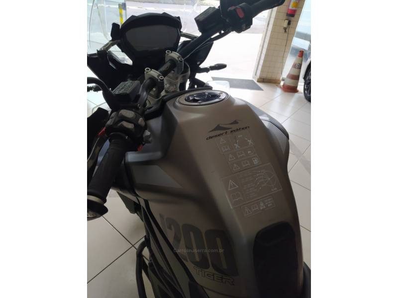 TRIUMPH - Tiger 1200 DES - 2020/2020 - Cinza - R$ 76.000,00