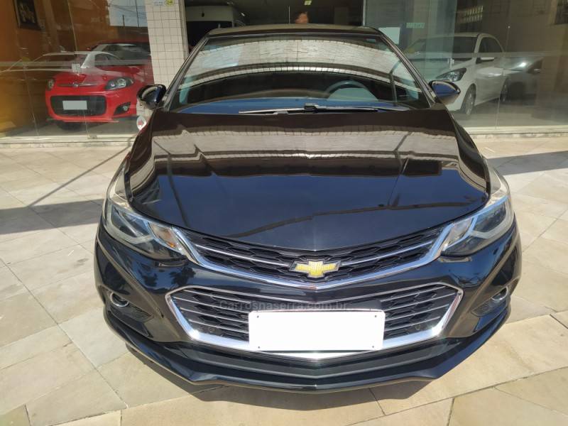 CHEVROLET - CRUZE - 2016/2017 - Preta - R$ 79.800,00
