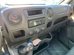 RENAULT - MASTER - 2018/2019 - Branca - R$ 144.900,00