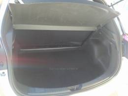 TOYOTA - YARIS - 2022/2023 - Prata - R$ 92.900,00