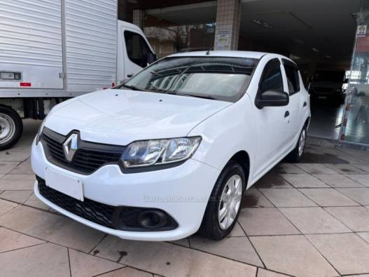 RENAULT - SANDERO - 2017/2017 - Branca - R$ 38.900,00