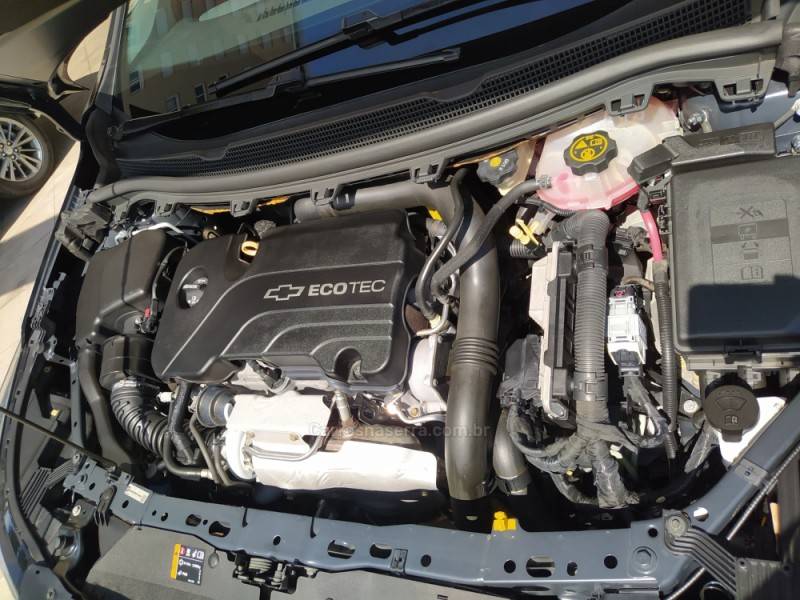 CHEVROLET - CRUZE - 2016/2017 - Preta - R$ 79.800,00