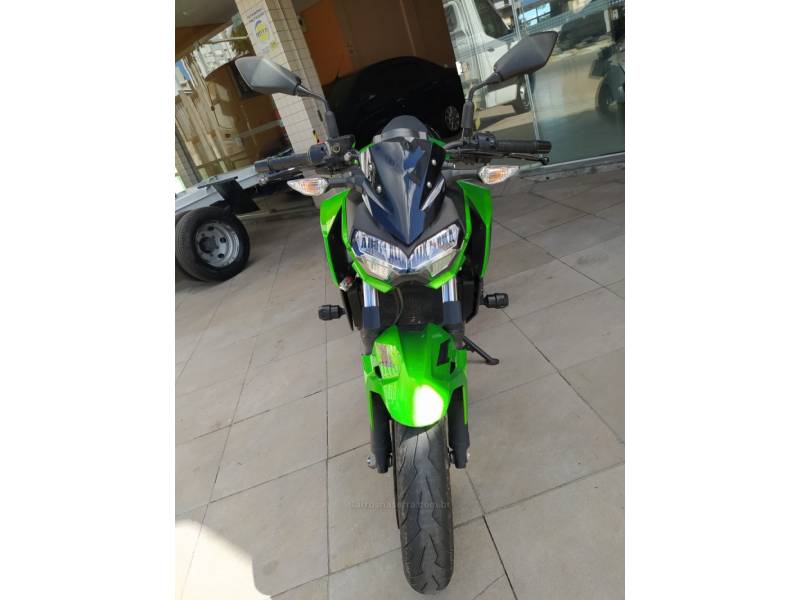 KAWASAKI - Z400 - 2023/2023 - Verde - R$ 31.900,00