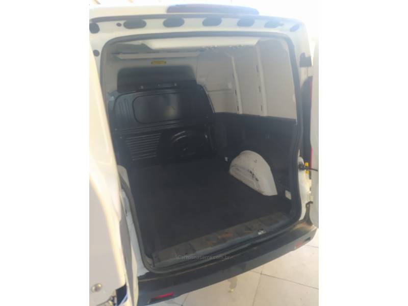 PEUGEOT - PARTNER - 2023/2024 - Branca - R$ 83.900,00