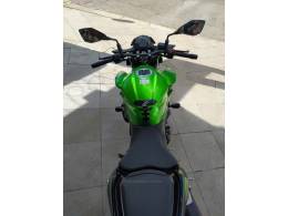 KAWASAKI - Z400 - 2023/2023 - Verde - R$ 31.900,00