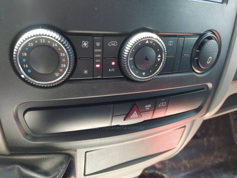 MERCEDES-BENZ - SPRINTER - 2017/2018 - Branca - R$ 168.900,00