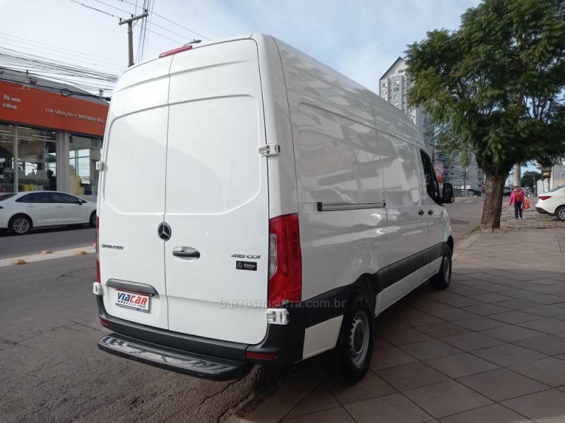 MERCEDES-BENZ - SPRINTER - 2021/2022 - Branca - R$ 197.900,00