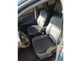 TOYOTA - ETIOS - 2016/2017 - Azul - R$ 58.900,00