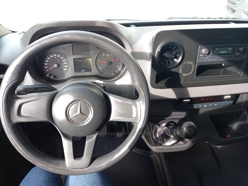 MERCEDES-BENZ - SPRINTER - 2021/2022 - Branca - R$ 197.900,00