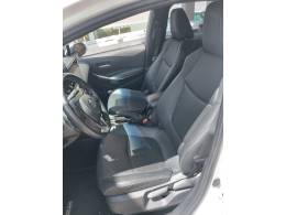 TOYOTA - COROLLA - 2023/2024 - Branca - R$ 147.900,00