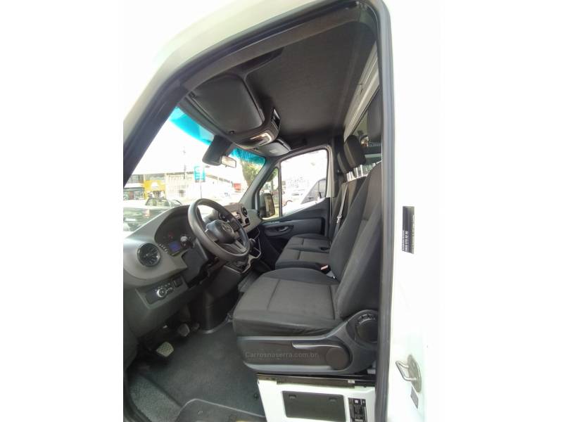 MERCEDES-BENZ - SPRINTER - 2020/2021 - Branca - R$ 184.900,00