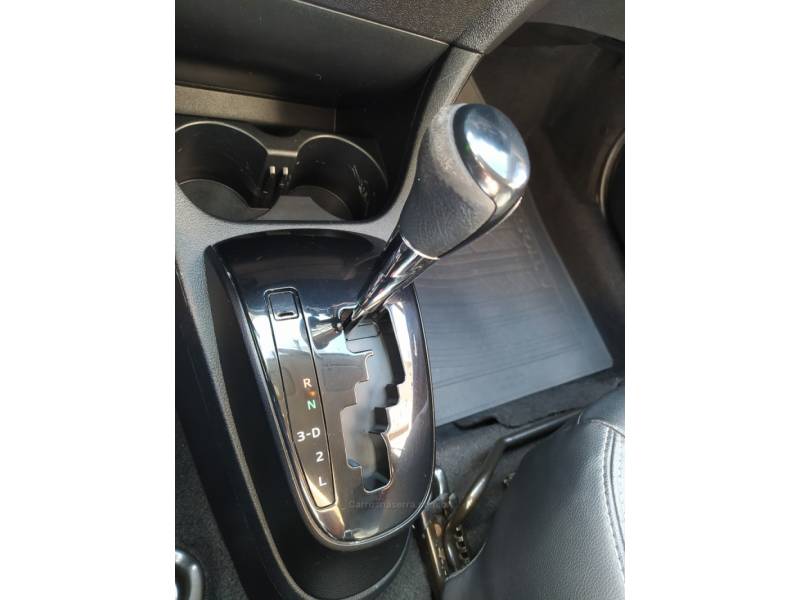 TOYOTA - ETIOS - 2016/2017 - Azul - R$ 58.900,00