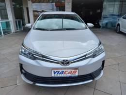 TOYOTA - COROLLA - 2017/2018 - Prata - R$ 87.900,00