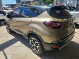 RENAULT - CAPTUR - 2022/2023 - Bege - R$ 97.900,00