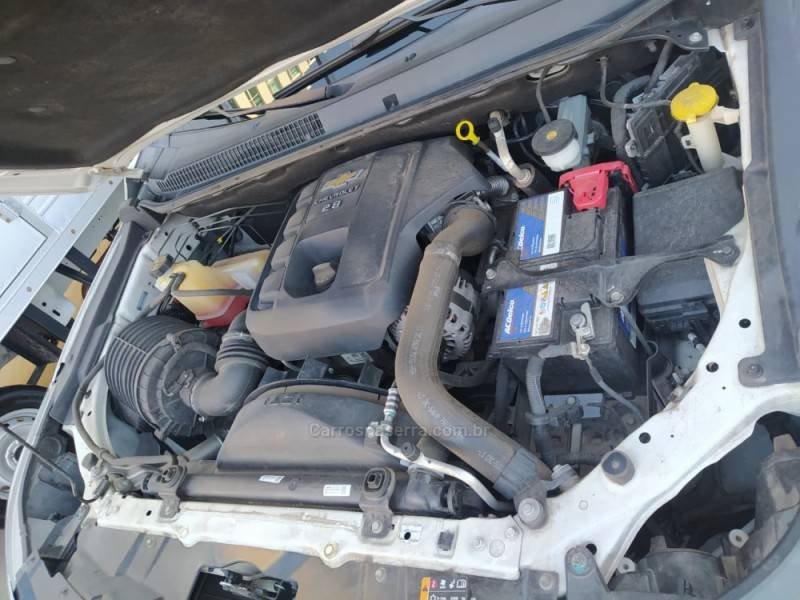 CHEVROLET - S10 - 2017/2018 - Branca - R$ 138.900,00