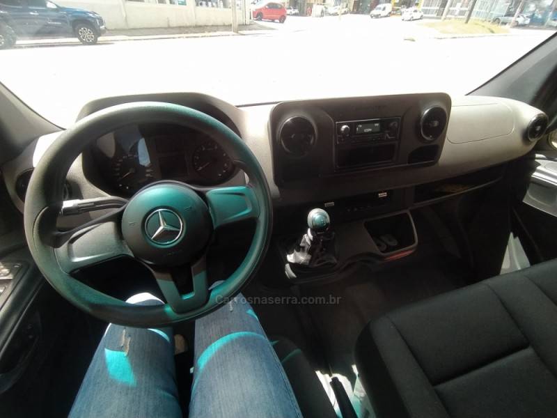 MERCEDES-BENZ - SPRINTER - 2020/2021 - Branca - R$ 174.900,00