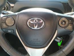 TOYOTA - ETIOS - 2016/2017 - Azul - R$ 58.900,00