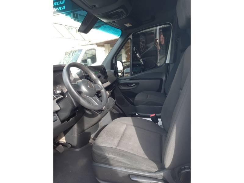 MERCEDES-BENZ - SPRINTER - 2021/2022 - Branca - R$ 197.900,00