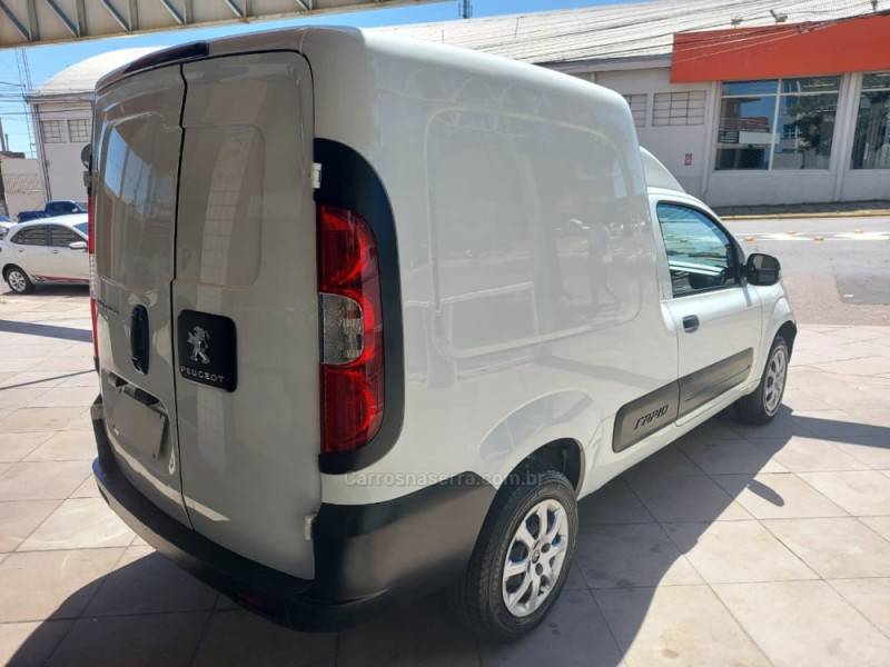 PEUGEOT - PARTNER - 2023/2024 - Branca - R$ 84.500,00