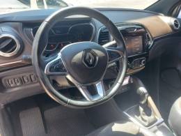 RENAULT - CAPTUR - 2022/2023 - Bege - R$ 97.900,00